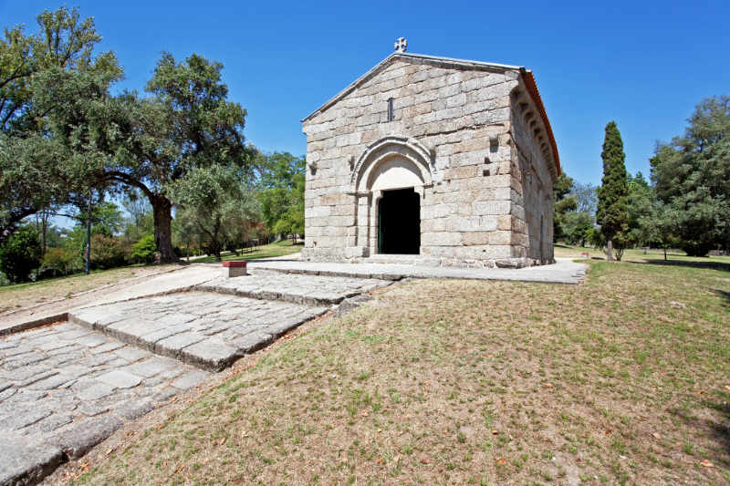 Chapel of São Miguel do Castelo, Guimarães